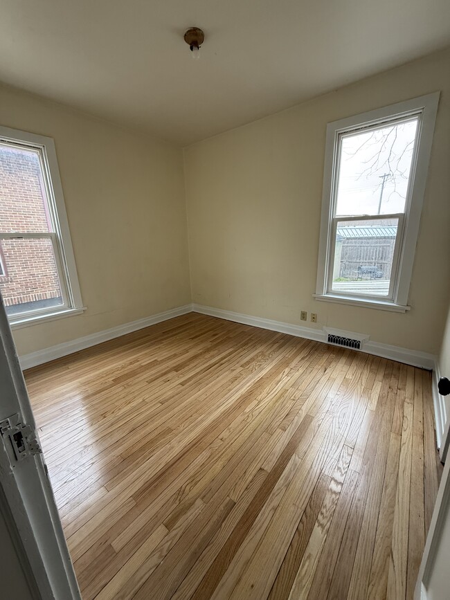 Photo - 2624 Union St