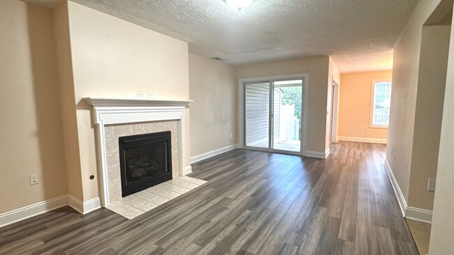 Photo - Huff Heritage Townhome  3 Bed, 2.5 Bath  A...