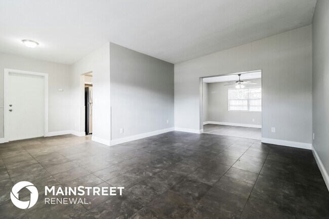 Photo - 613 Morocco Ave