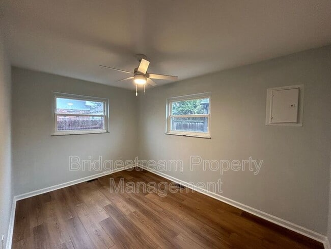 Photo - 1519 Woodley Rd