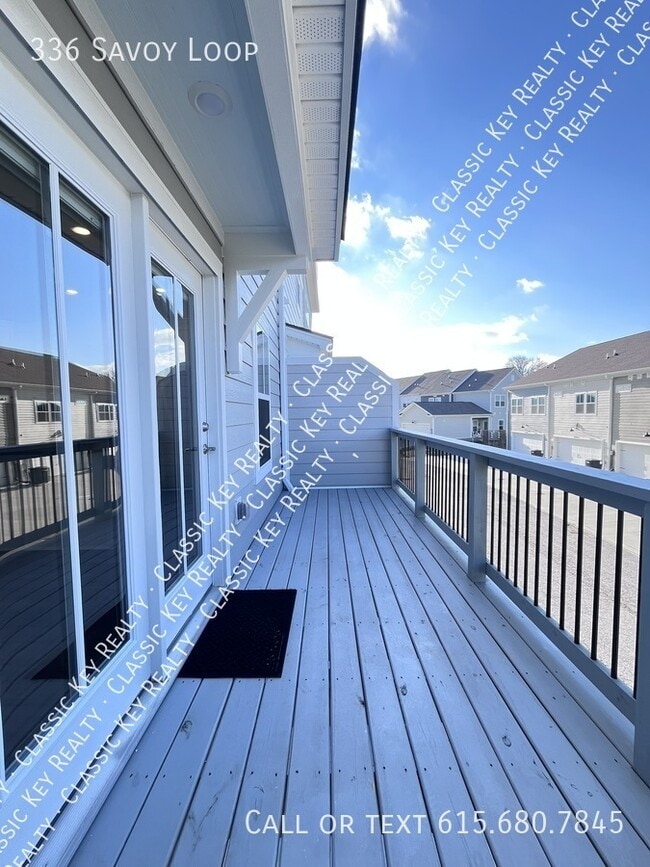 Photo - 336 Savoy Lp