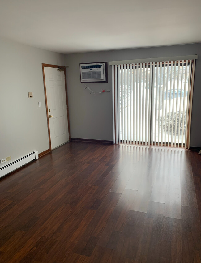 Photo - 1200 Whispering Hills Ct Apartments