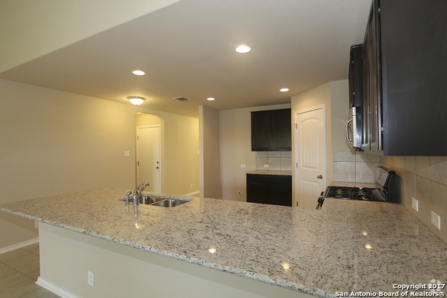 Building Photo - 8702 Hudson Holw Rental