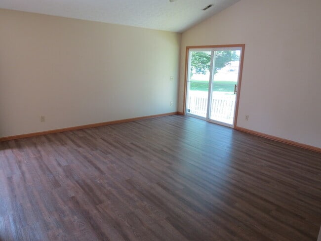 Photo - 6132 Kensington Glen Dr