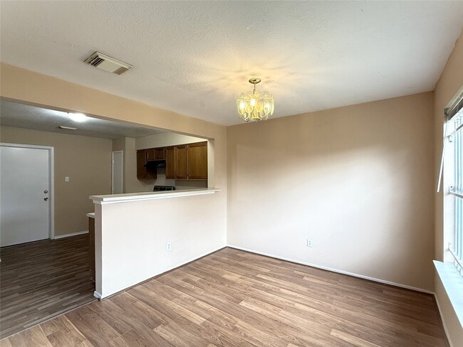 Photo - 9023 Kalewood Dr