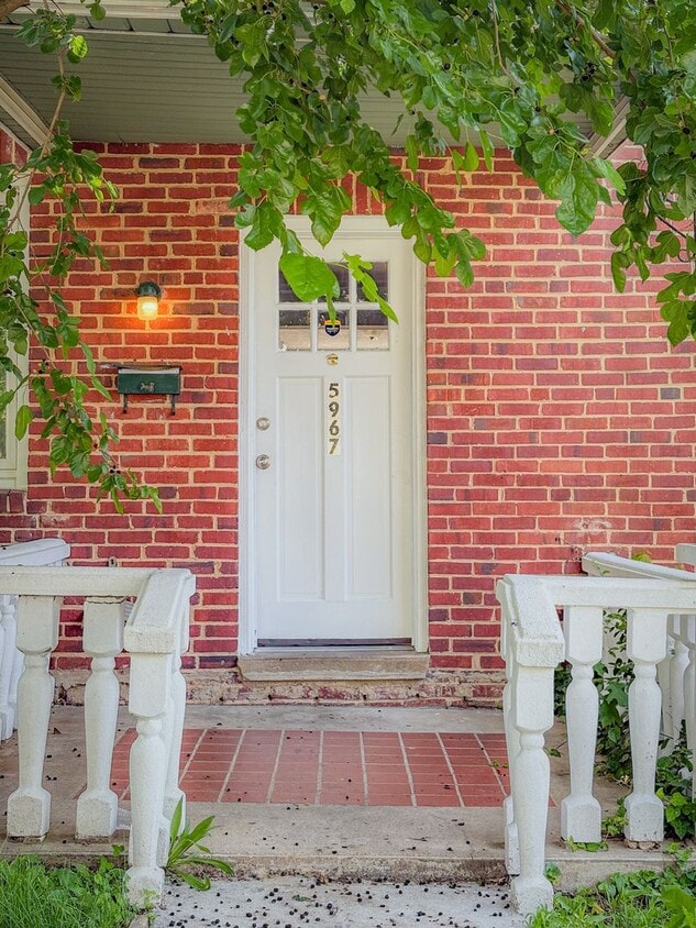 Photo - 5967 Glenfalls Avenue, Baltimore, MD 21206 3 Bedrooms | 1 Bathroom | Basement | Appliances Included