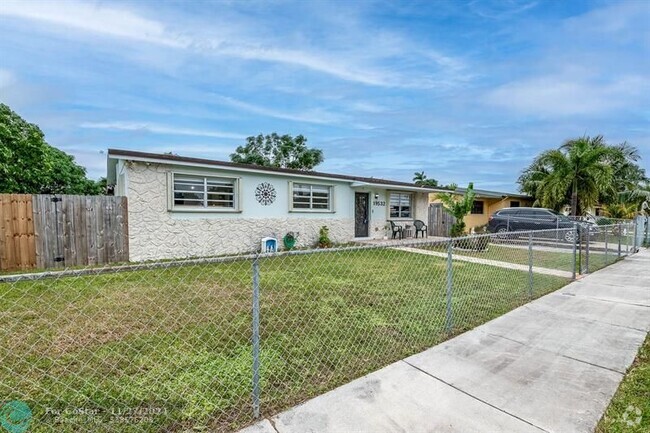 Building Photo - 19532 SW 120th Ave Rental