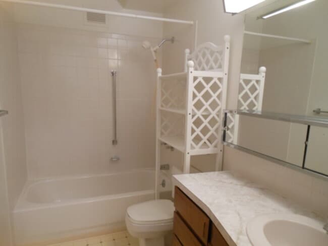 Photo - Adult Community, Windsor Gardens