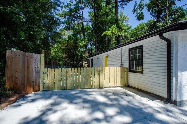 Photo - 4244 Lindsey Dr