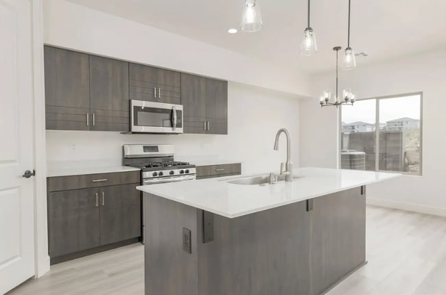 Photo - 293 S 1930 W