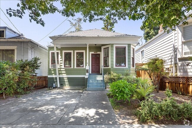 Building Photo - 1529 Stanton St Rental