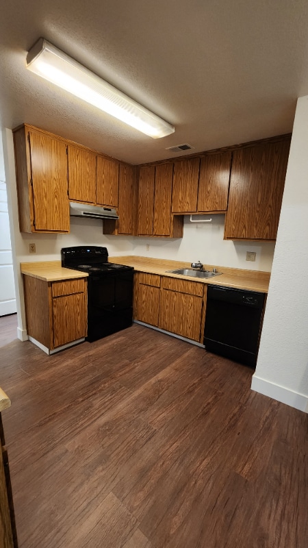 Building Photo - 4575 Bomark Way