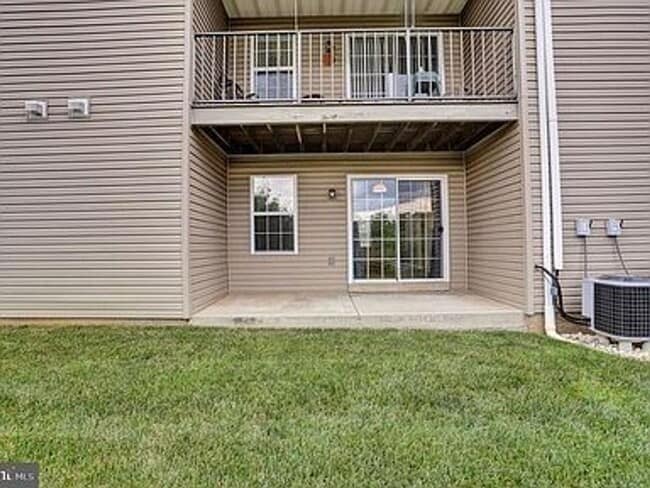 Photo - Remodeled Seven Oaks Condo