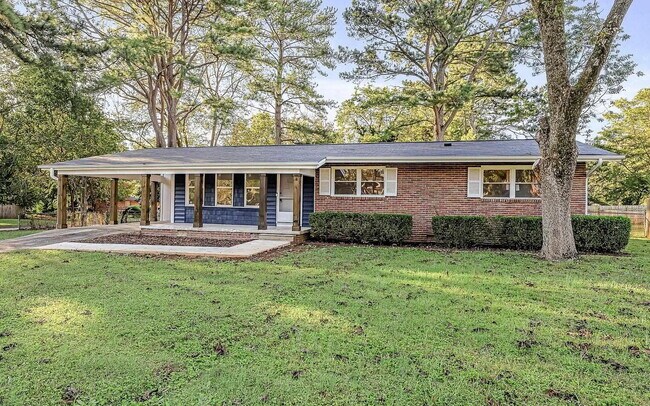 Photo - Coming soon, Section 8 Welcome!!! "Ranch style 3-Bed, 2-Bath Gem with 1,344 Sq Ft in Huntsville's...