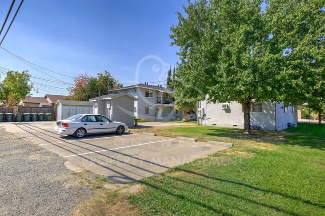 Building Photo - 291 J St Unit A-D