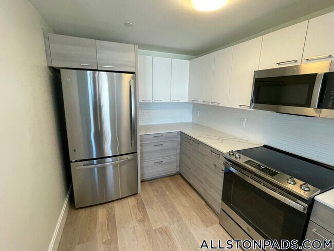 Photo - 1079 Commonwealth Ave Unit 518