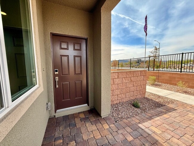 Photo - BRAND NEW 3 BED 2.5 BATH 2 CAR GARAGE TOWN...