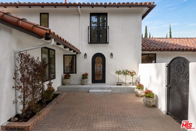 Photo - 10825 Savona Rd