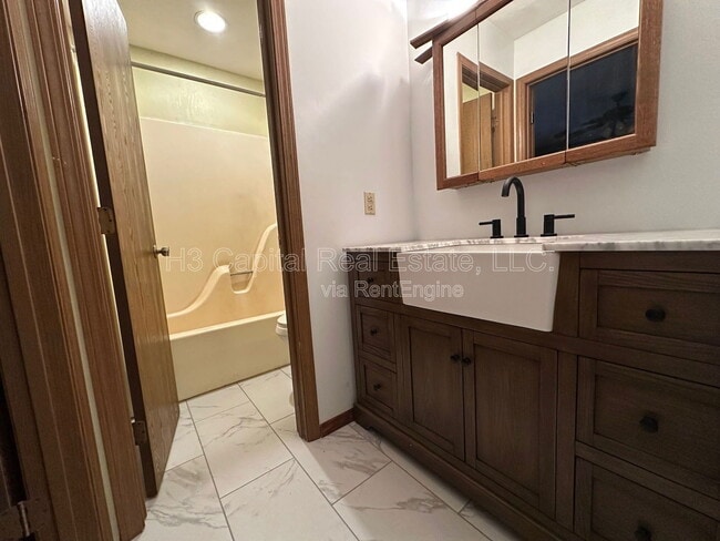 Photo - 520 Whip Poor Will