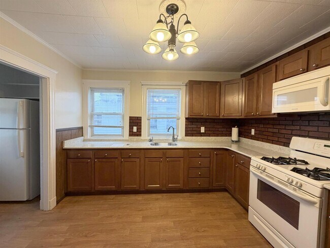 Photo - 230 Cedar St Unit 3