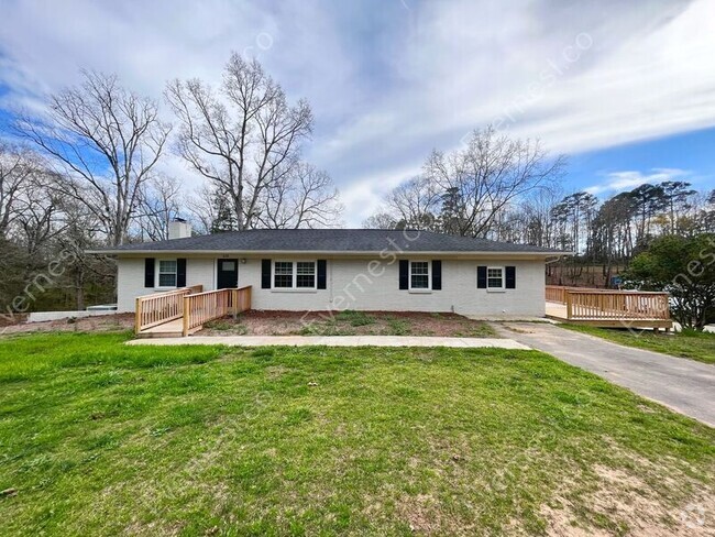 Building Photo - 622 Deese Rd Rental