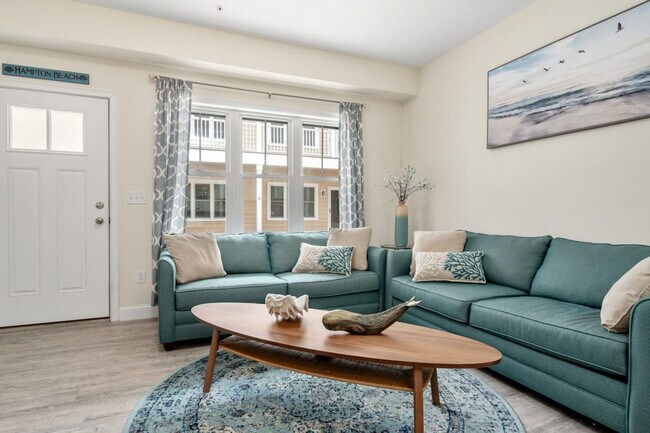 Photo - 128 Ashworth Ave Unit ID1333587P