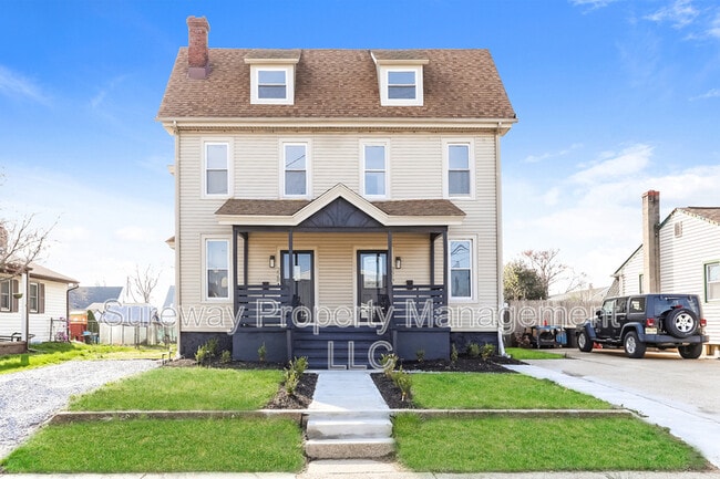 Building Photo - 226 Greenwich Ave