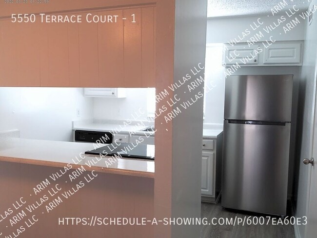 Photo - 5550 Terrace Ct Unit 1