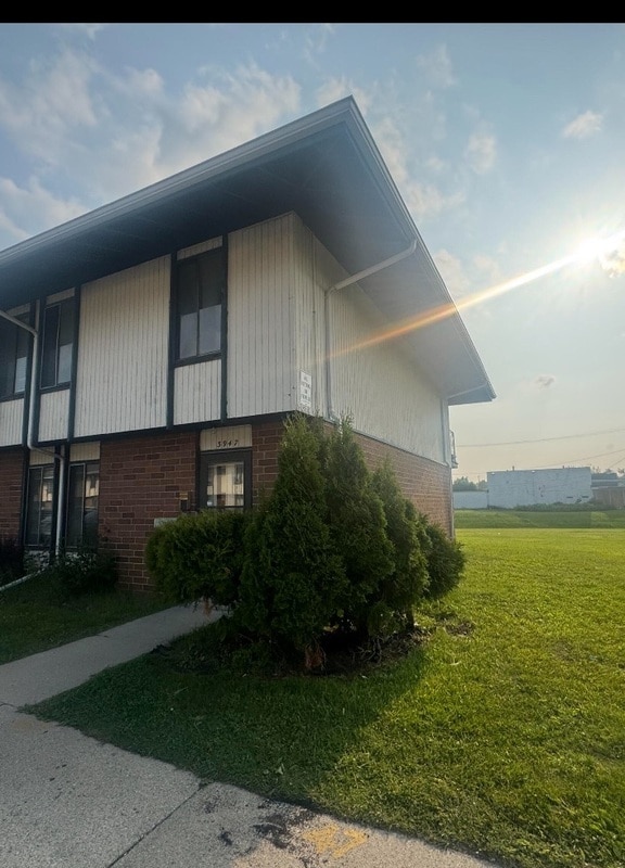Building Photo - 3912 S Sunset Dr Rental
