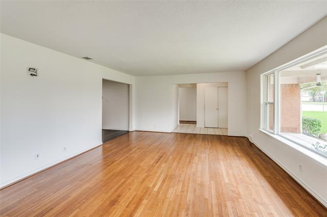 Photo - 6815 Azalea Ln