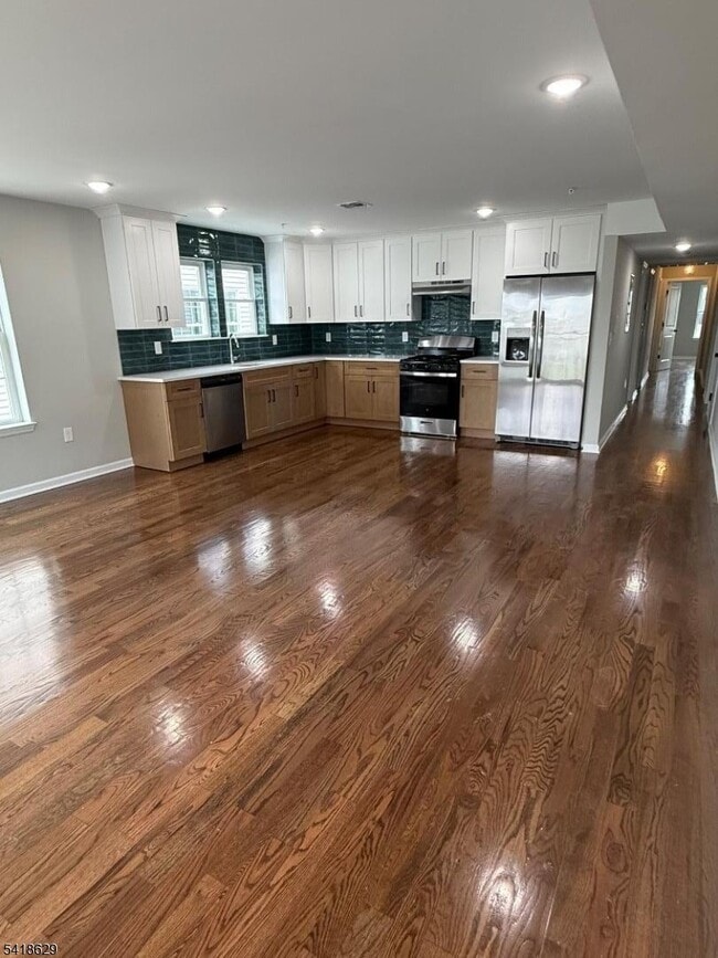 Photo - 140 Littleton Ave Unit 1