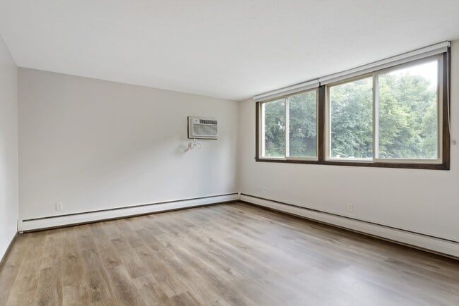 Photo - Westwood Apartments