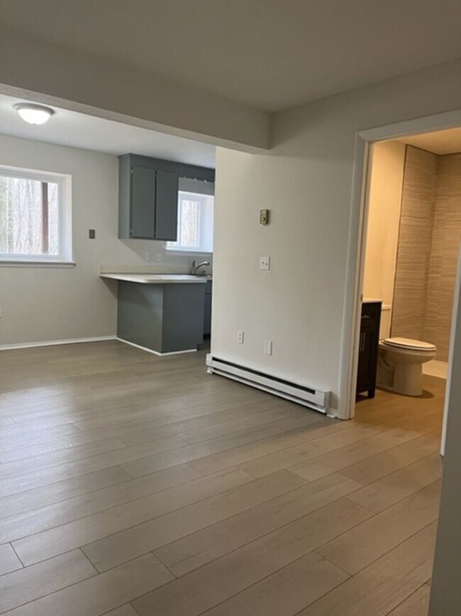 Photo - 492 East St Unidad A-12