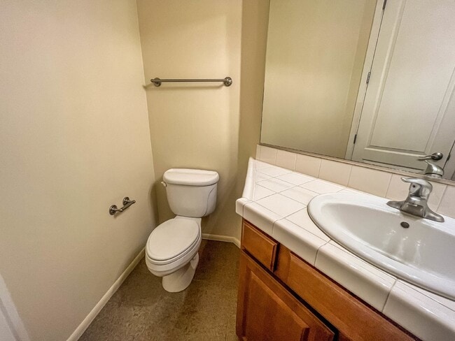 Photo - 3 Story townhome