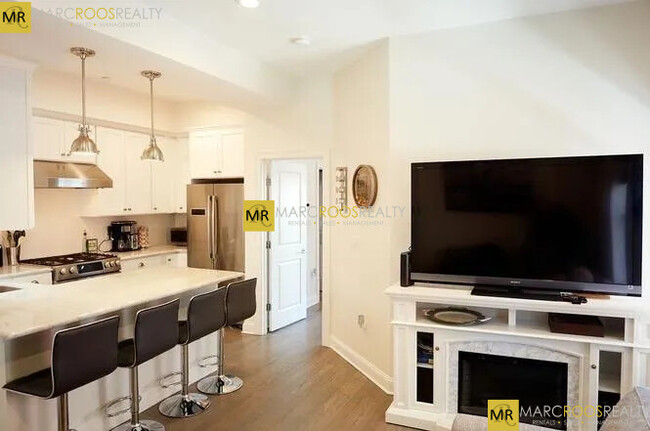 Photo - 18 Chelsea St Condo Unit #1