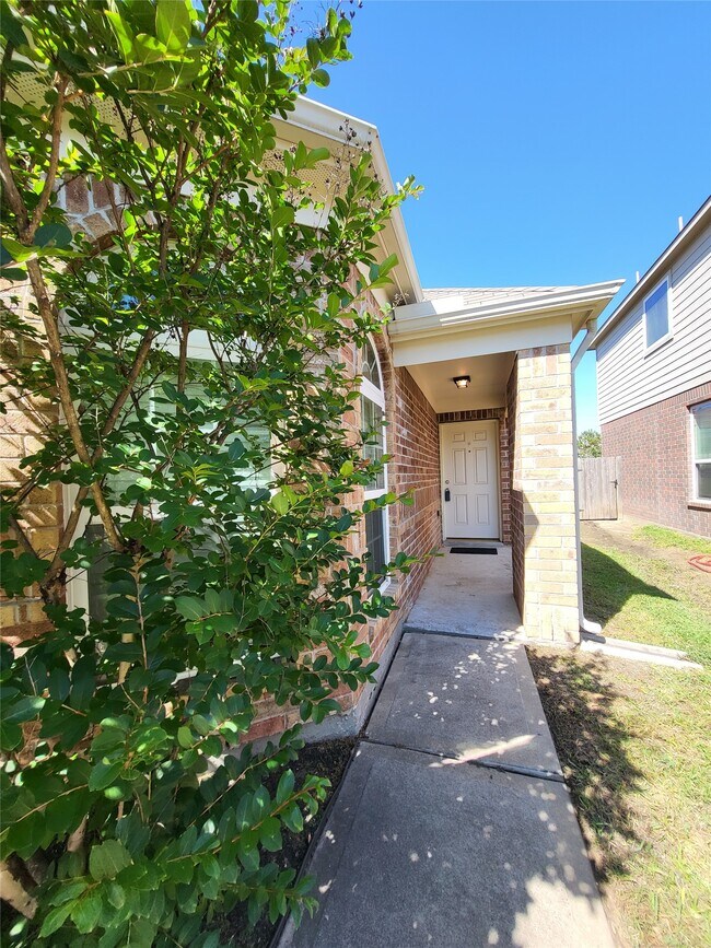 Photo - 14802 Fir Knoll Way