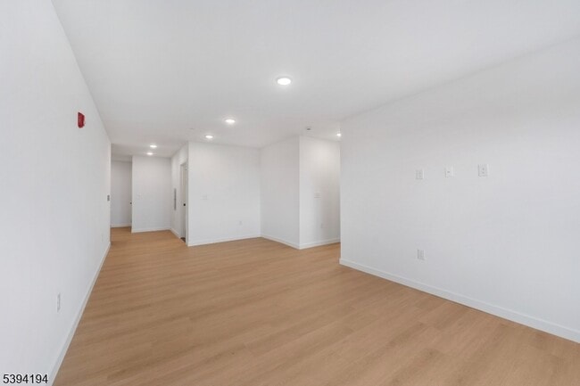 Photo - 768 Bergen St Unit 3G