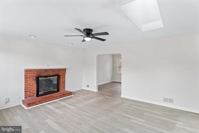 Photo - 4502 Henderson Rd