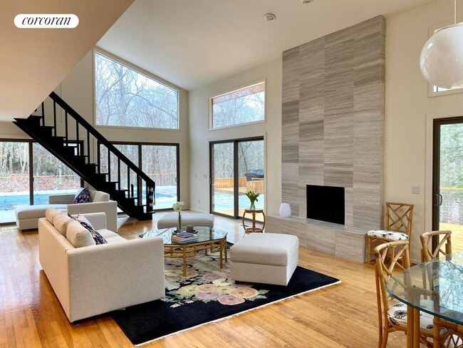 Photo - 9 Quadrant Hill Rd