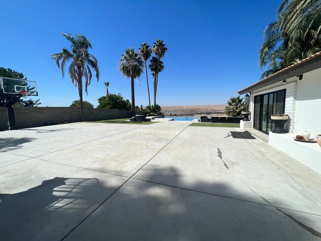 Photo - 3804 Panorama Dr