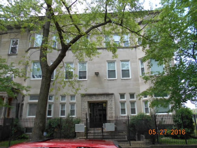 Building Photo - 6516 S Minerva Ave Rental