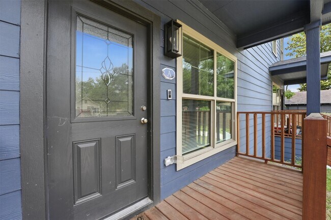 Photo - 2336 Charles Rd