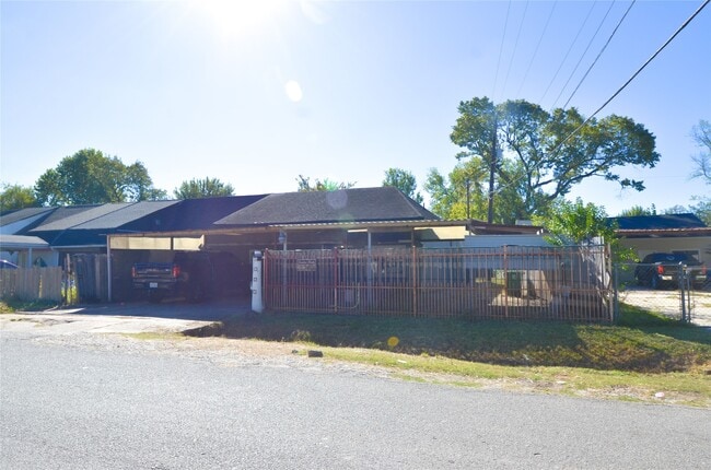 Photo - 1282 Hopper Rd