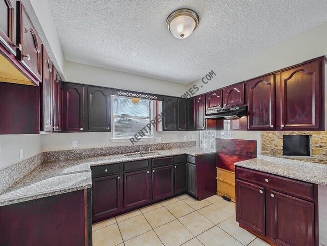 Photo - 5223 Mulberry Pl