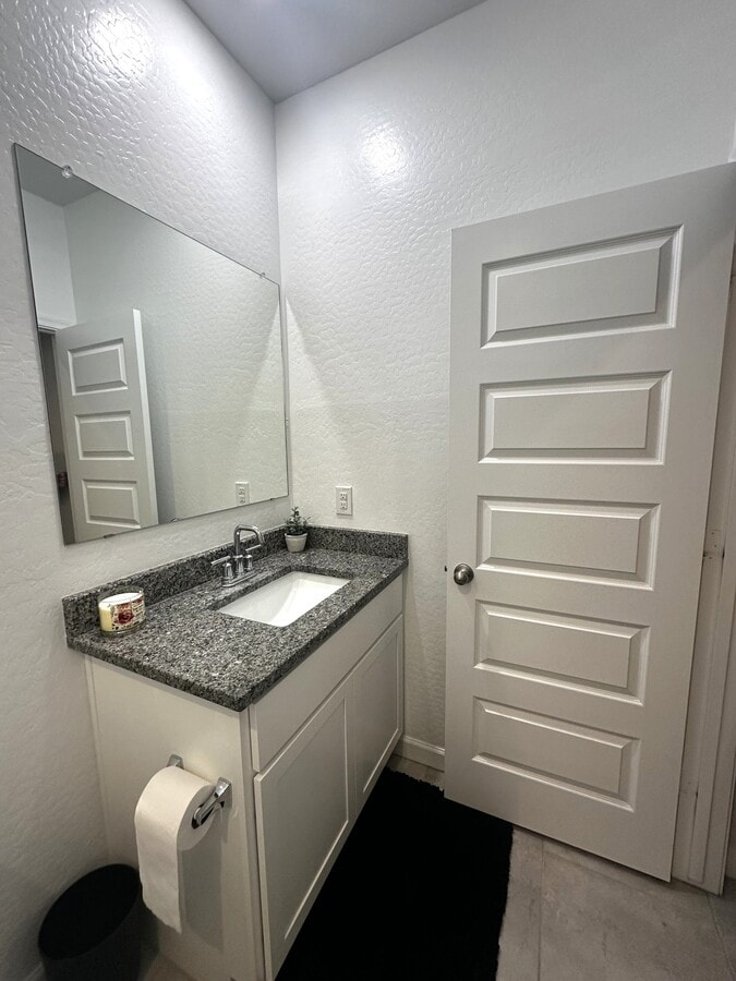 Photo - 2367 W Shanley Ave