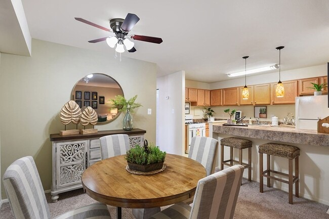 Photo - Streamside Apartments