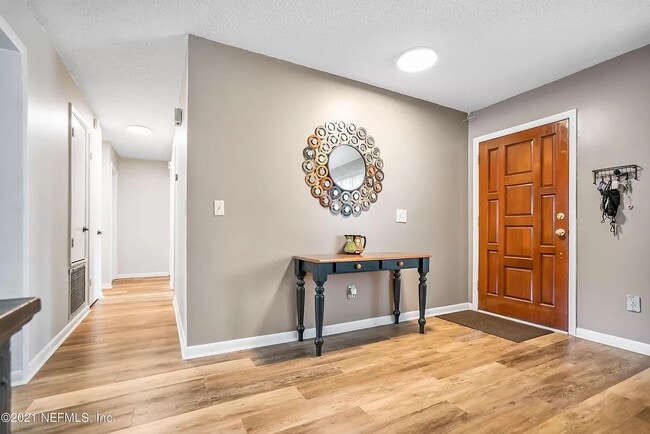 Photo - 4872 Lofty Pines Cir W