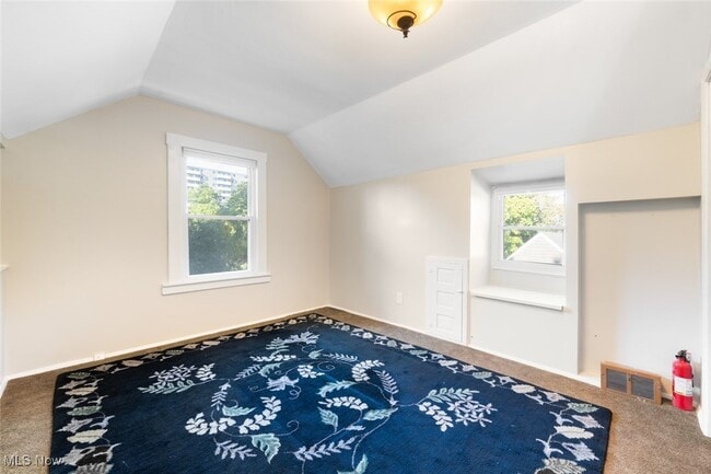 Photo - 31103 Lakeshore Blvd