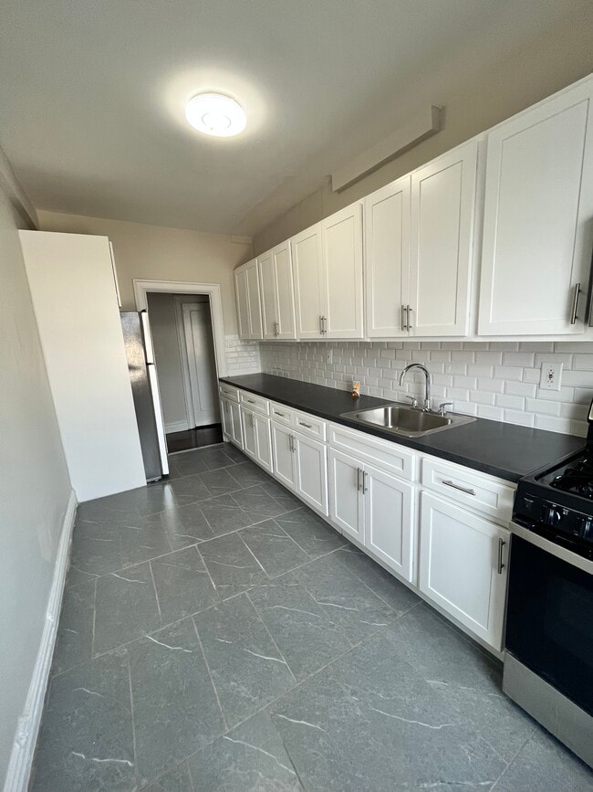 164 Sterling Ave 35