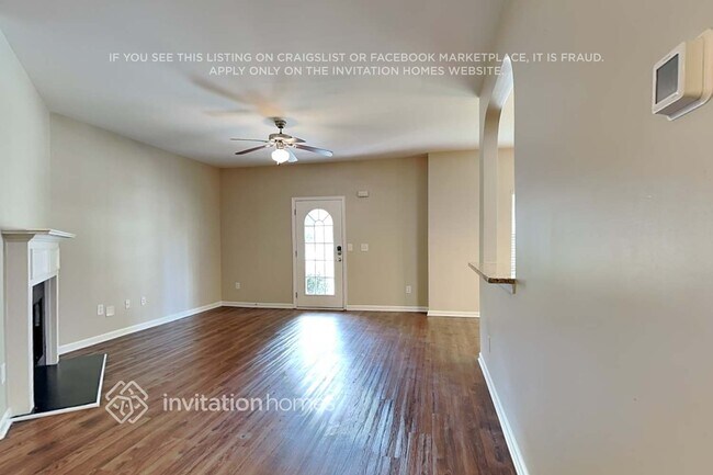 Photo - 434 Orchid Ln
